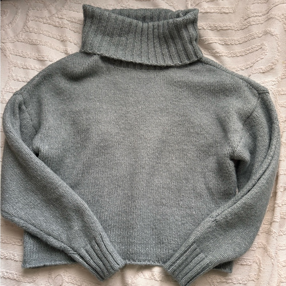 Kendall+Kylie Cut Out Sleeve Turtleneck Sweater